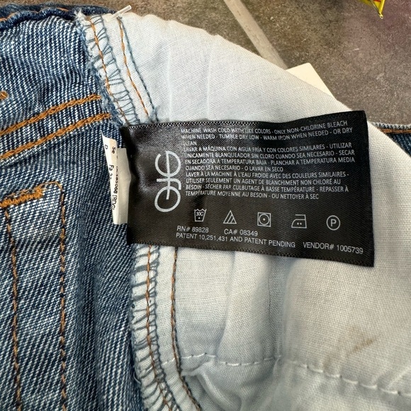 Gloria Vanderbilt Miles Straight mid-rise straight leg jeans size 32 | 14 NWT - Picture 10 of 10